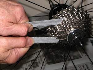 Cleaning Shimano 10-speed cassette